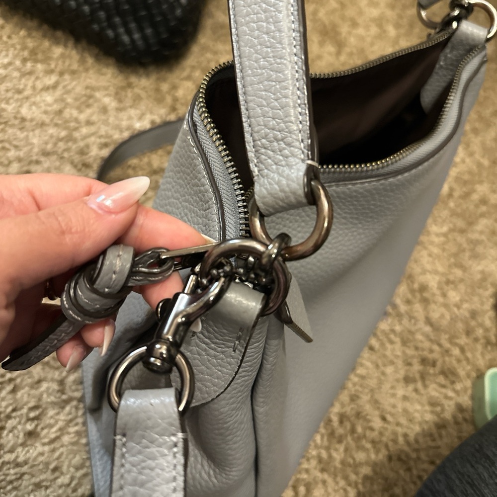 Coach Gray Leather Shoulder Bag - Picture 4 of 6